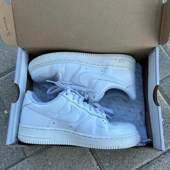 Nike Air Force 1 ‘07 - Picture 10 of 12